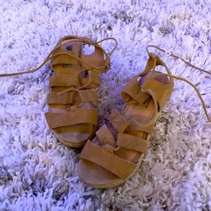 Steve Madden platform sandals